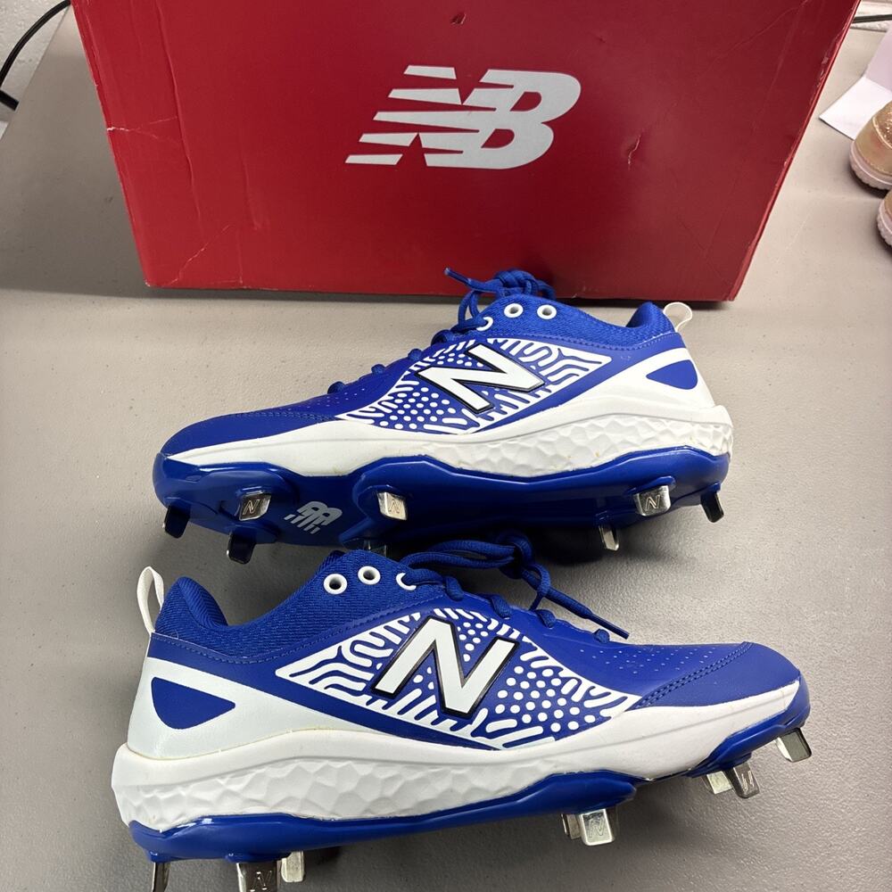 New Balance SMVELOAB Baseball Softball Cleats Blue White Size 9 Women’s